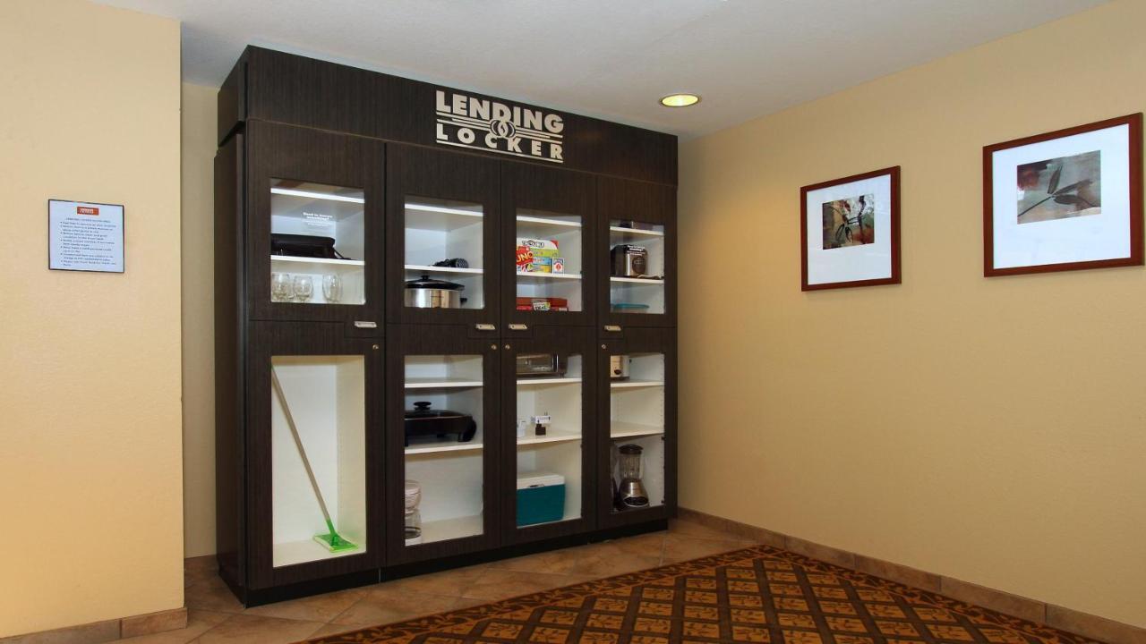 Candlewood Suites Kansas City Airport Екстер'єр фото